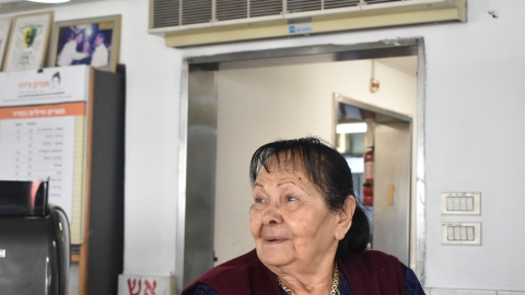 ורדה צילום רון שושן.JPG