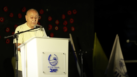 00148.jpg